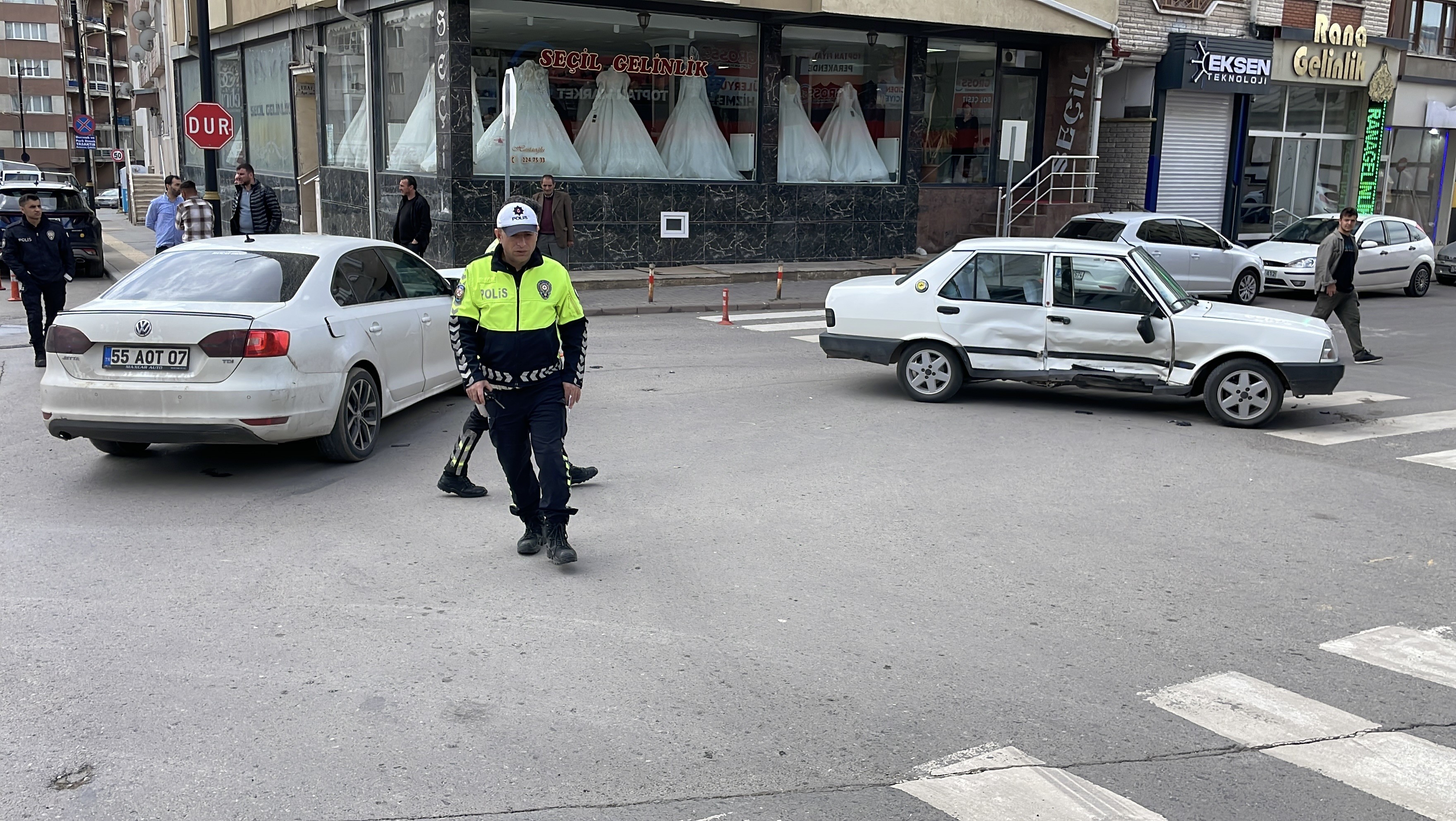 Araçlar Çarpışma Anı Kamerada (4)