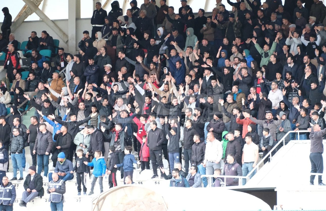 Yozgat Bozokspor'a Seyircisiz Oynama Cezası (4)