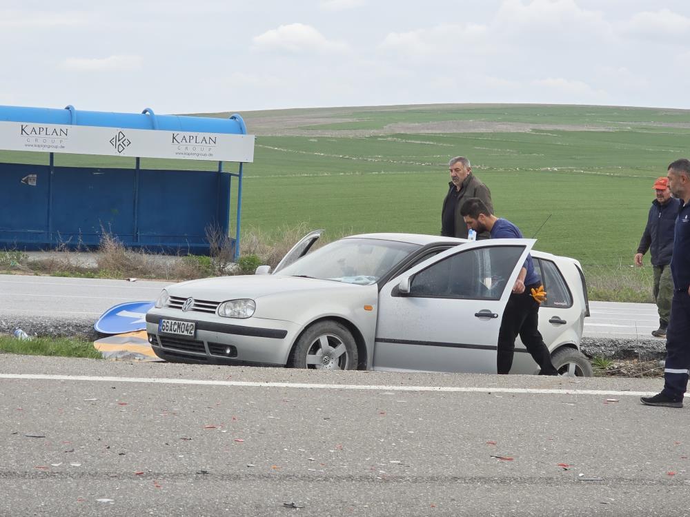Trafik Kazasında 3 Kişi Yaralandı5