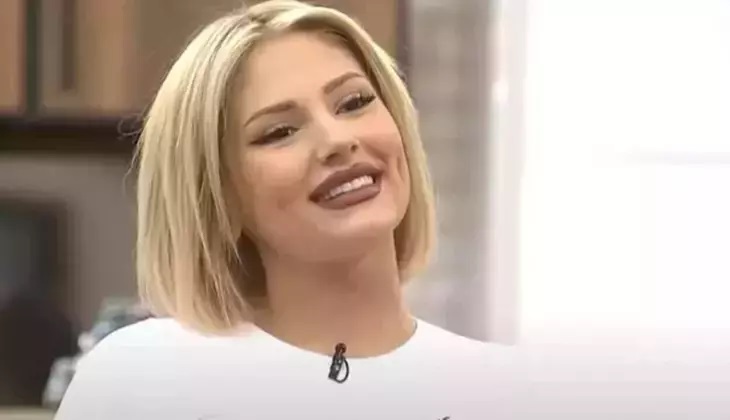 Aybüke Çangal Kimdir1