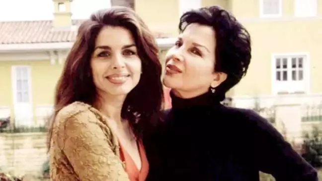 Derya Arbaş Kimdir