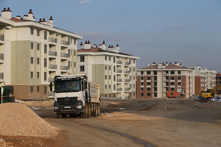 Toki̇ Konut Inşa Edecek! (1)