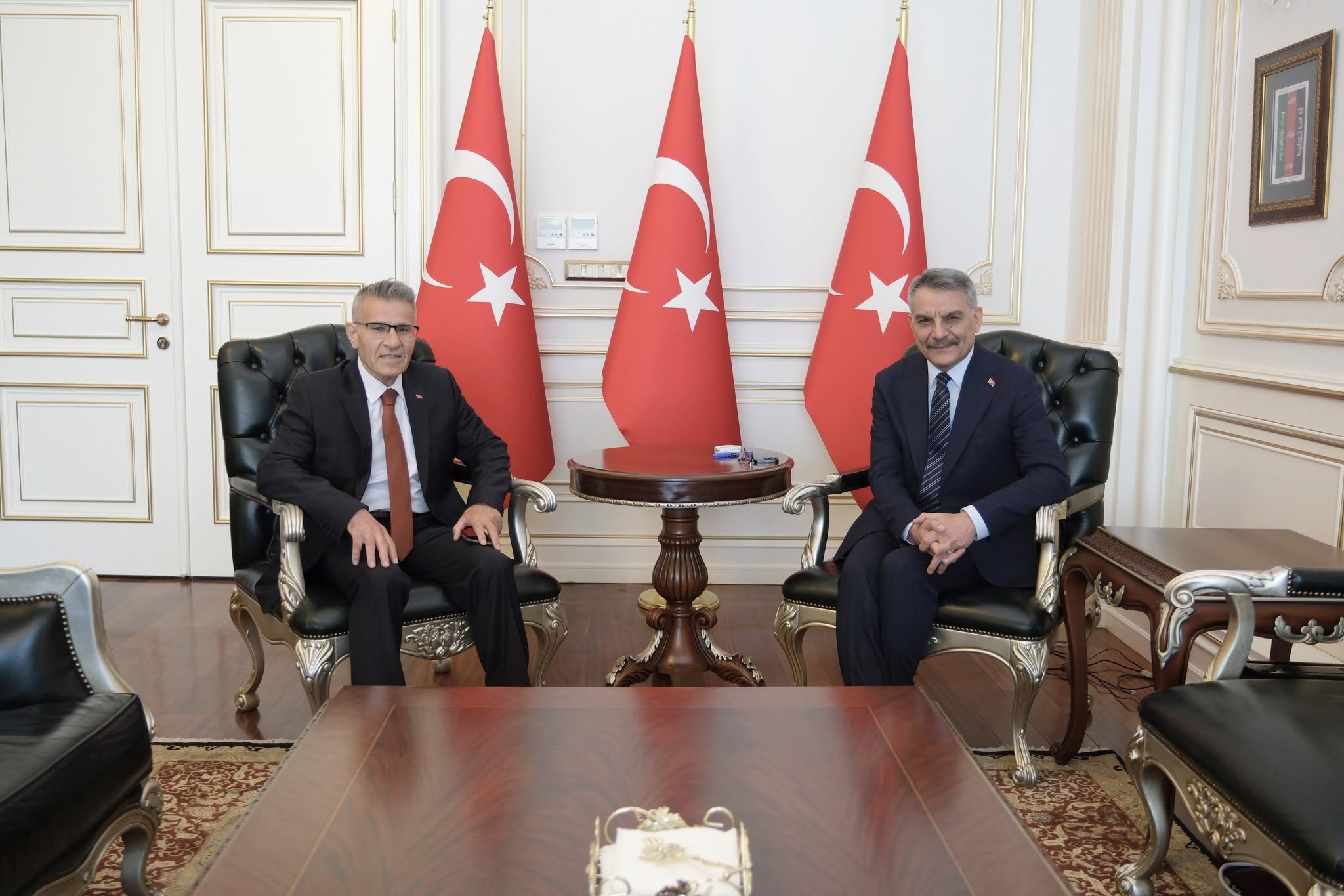 Özübek’ten Vali Özkan’a Ziyaret