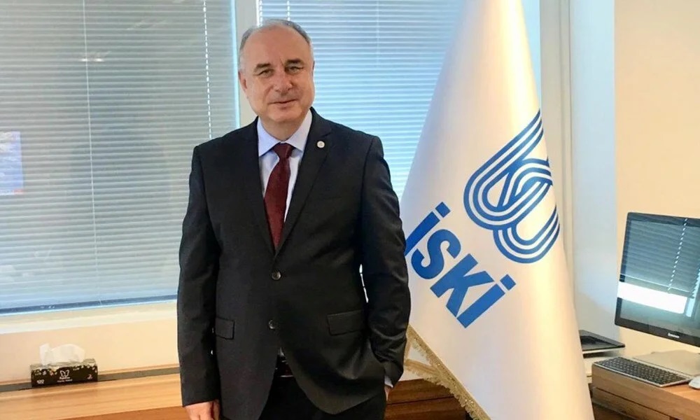 Şafak Başa Kimdir