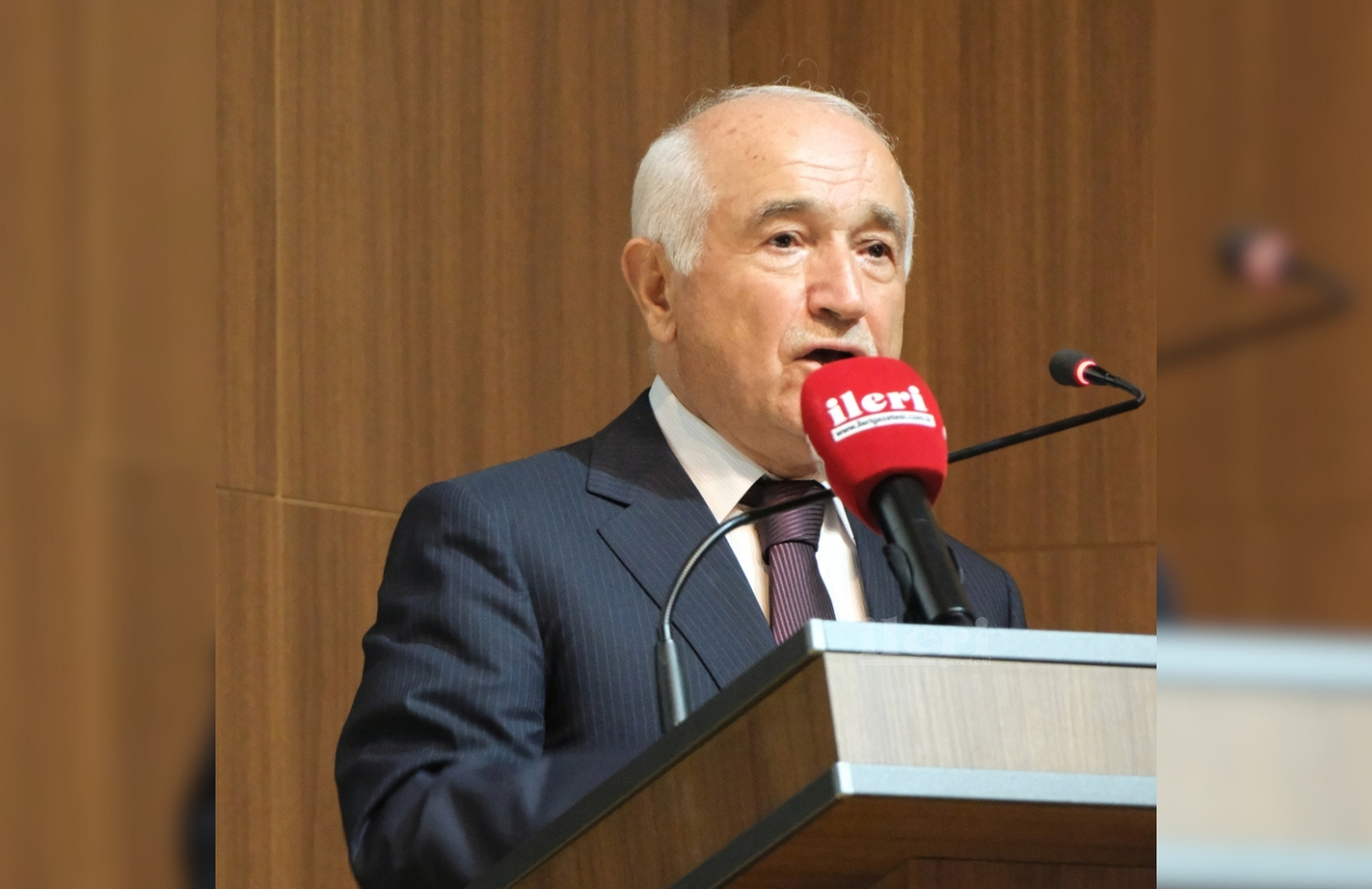 Cemil Çiçek