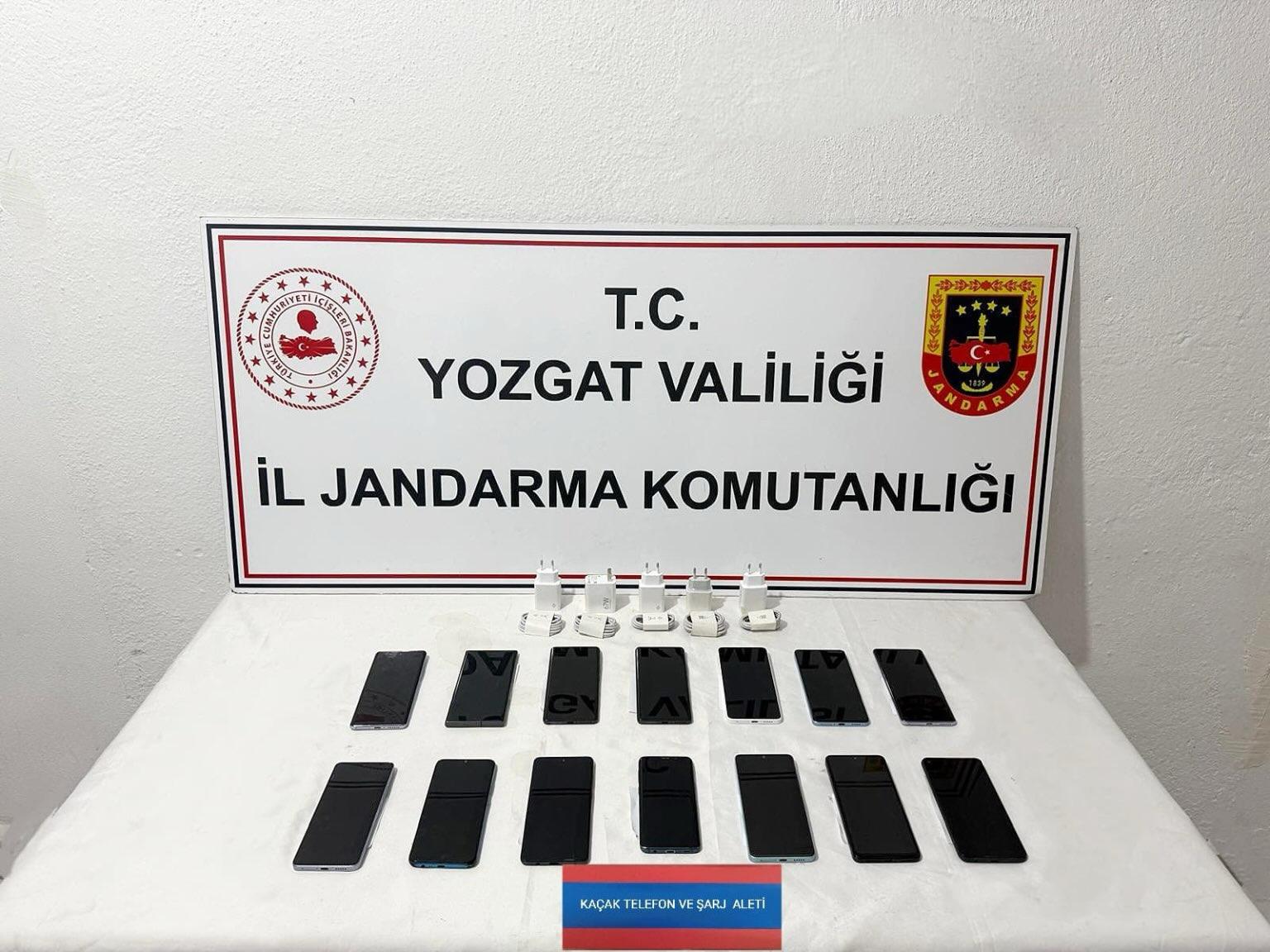 Kaçak Cep Telefonu Operasyonu