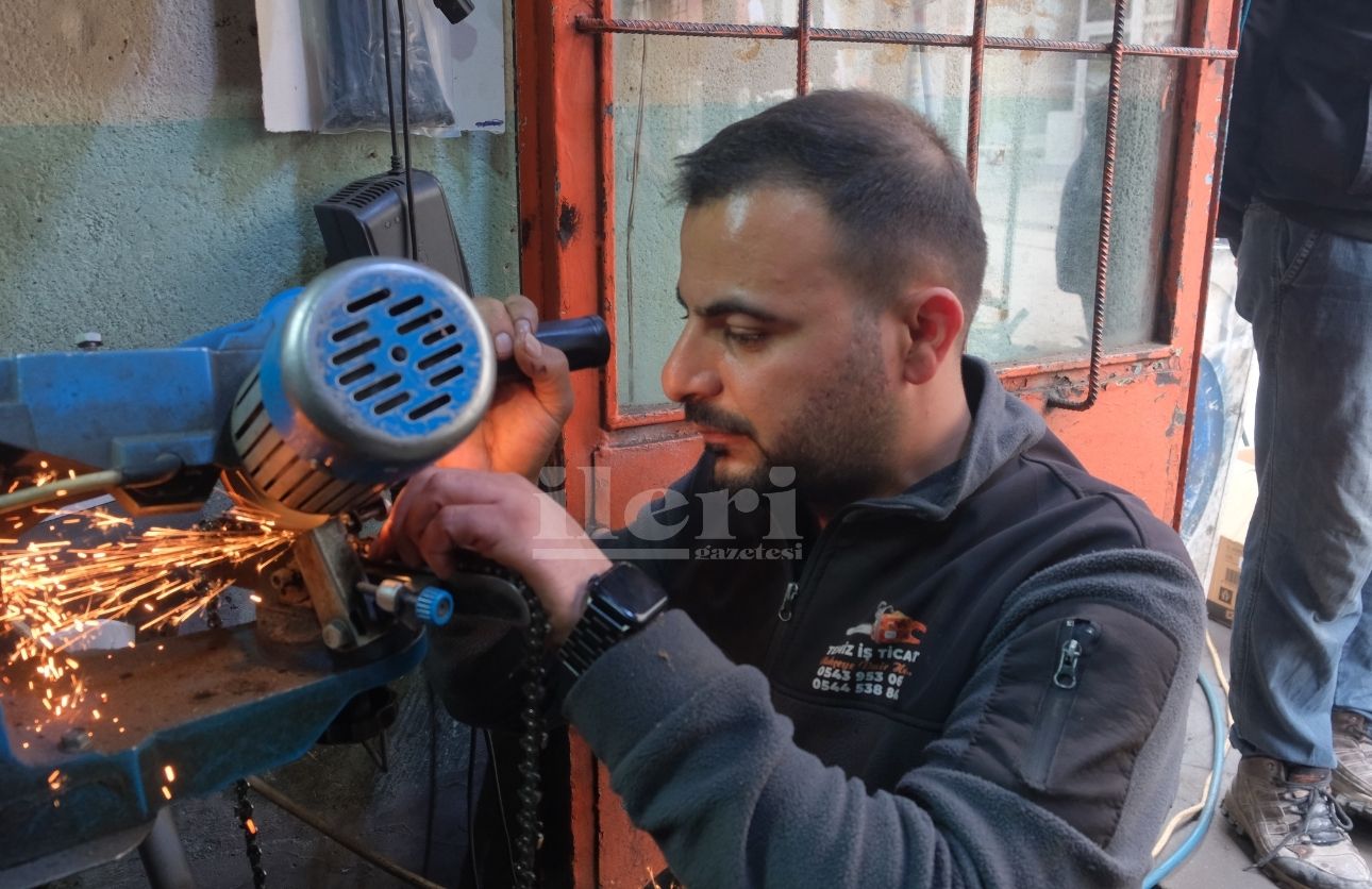 1 Mayısta Işçiler Çalıştı (3)