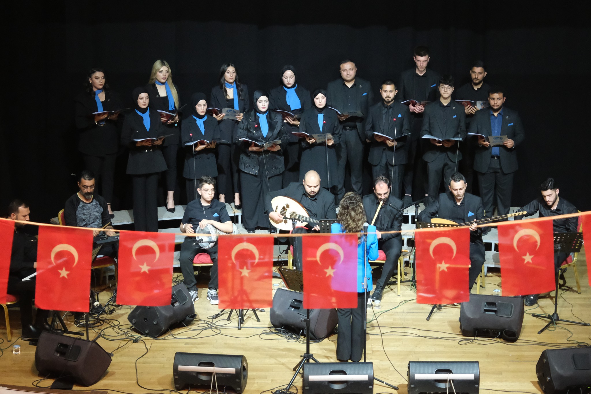 Konser Yoğun Ilgi Gördü2