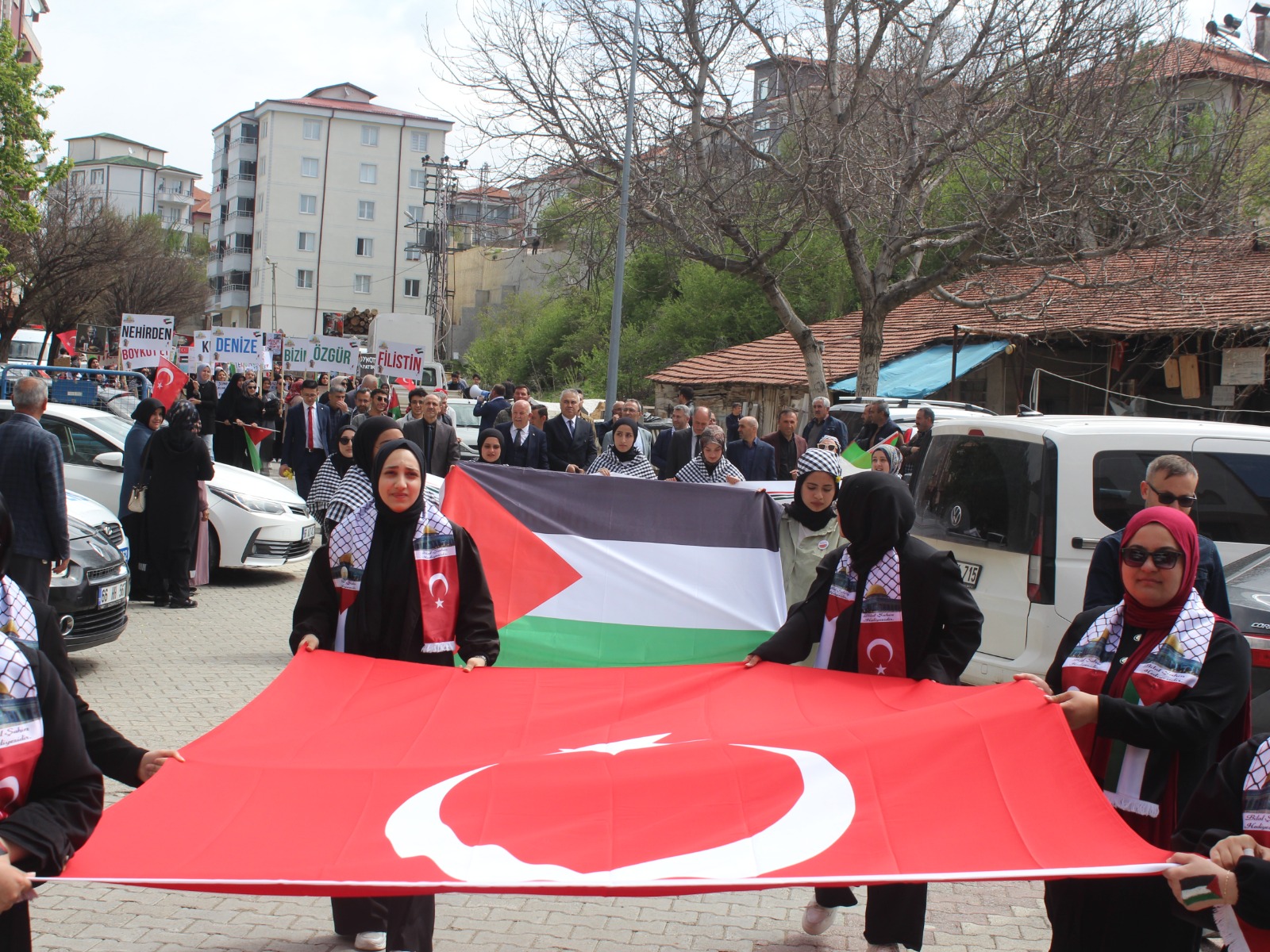Filistin’e Destek Yürüyüşü2