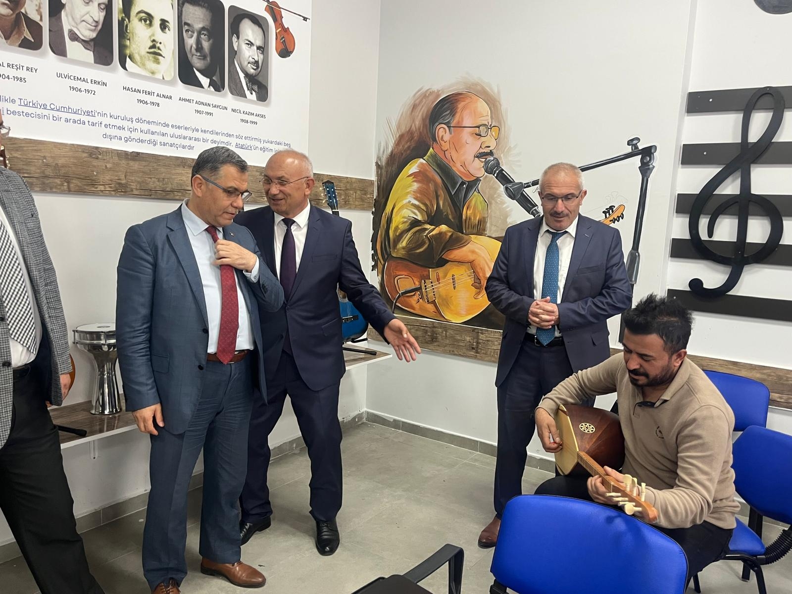 Kütüphane, Laboratuvar Ve Müzik Sınıfı Açıldı3