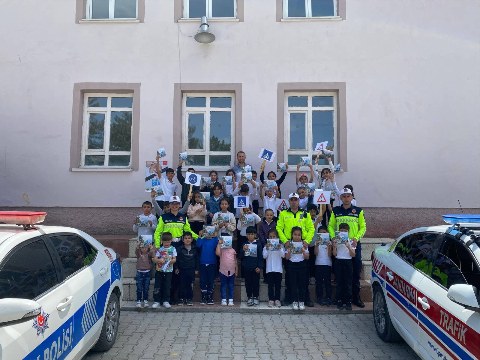 Öğrencilere Trafik Eğitimi
