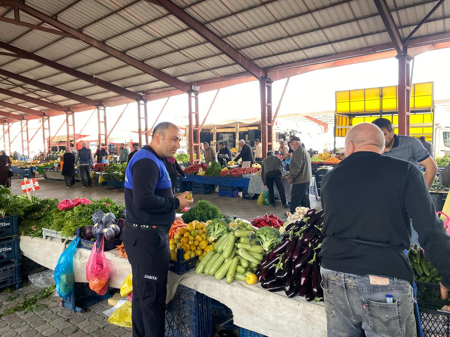 Pazar Yerinde Sıkı Denetim1