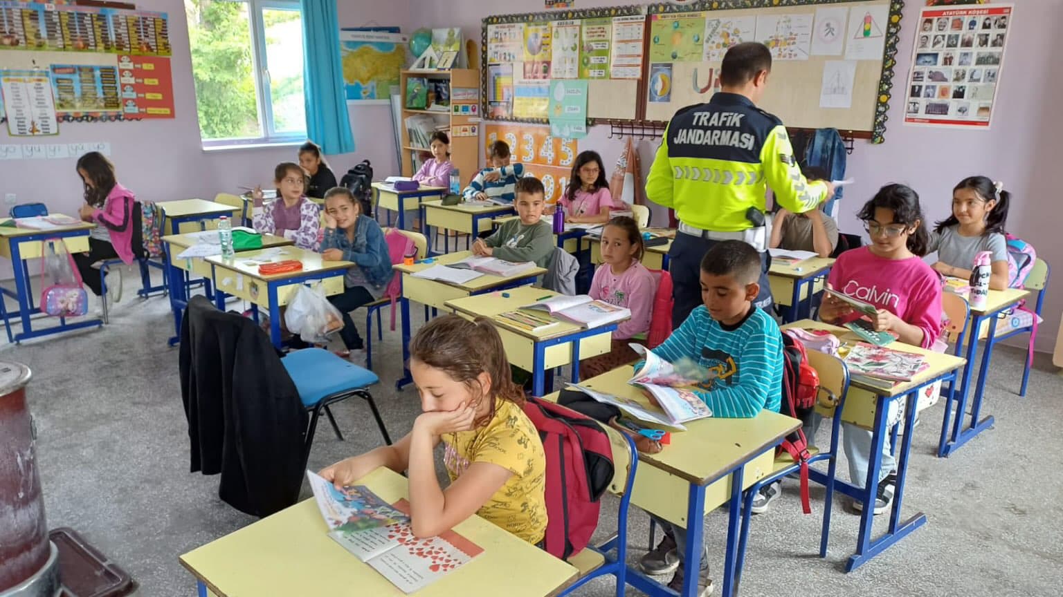 Öğrencilere Trafik Eğitimi1