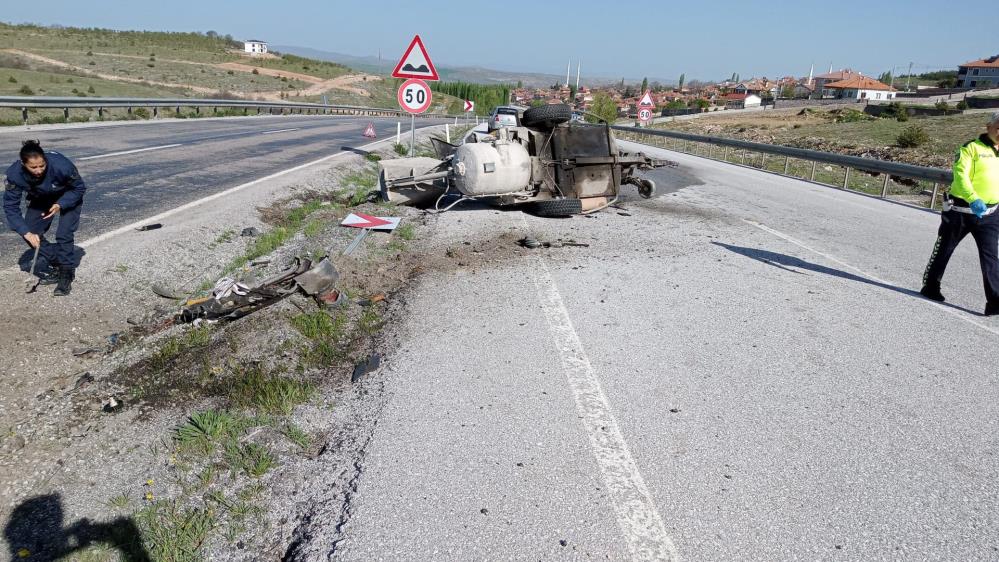 Yozgat’ta Minibüs Takla Attı Attı1