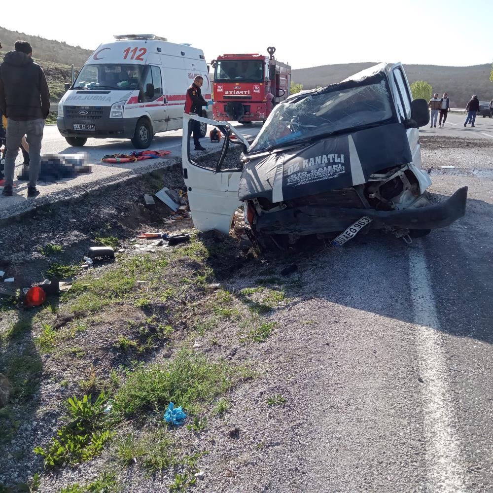 Yozgat’ta Minibüs Takla Attı Attı2