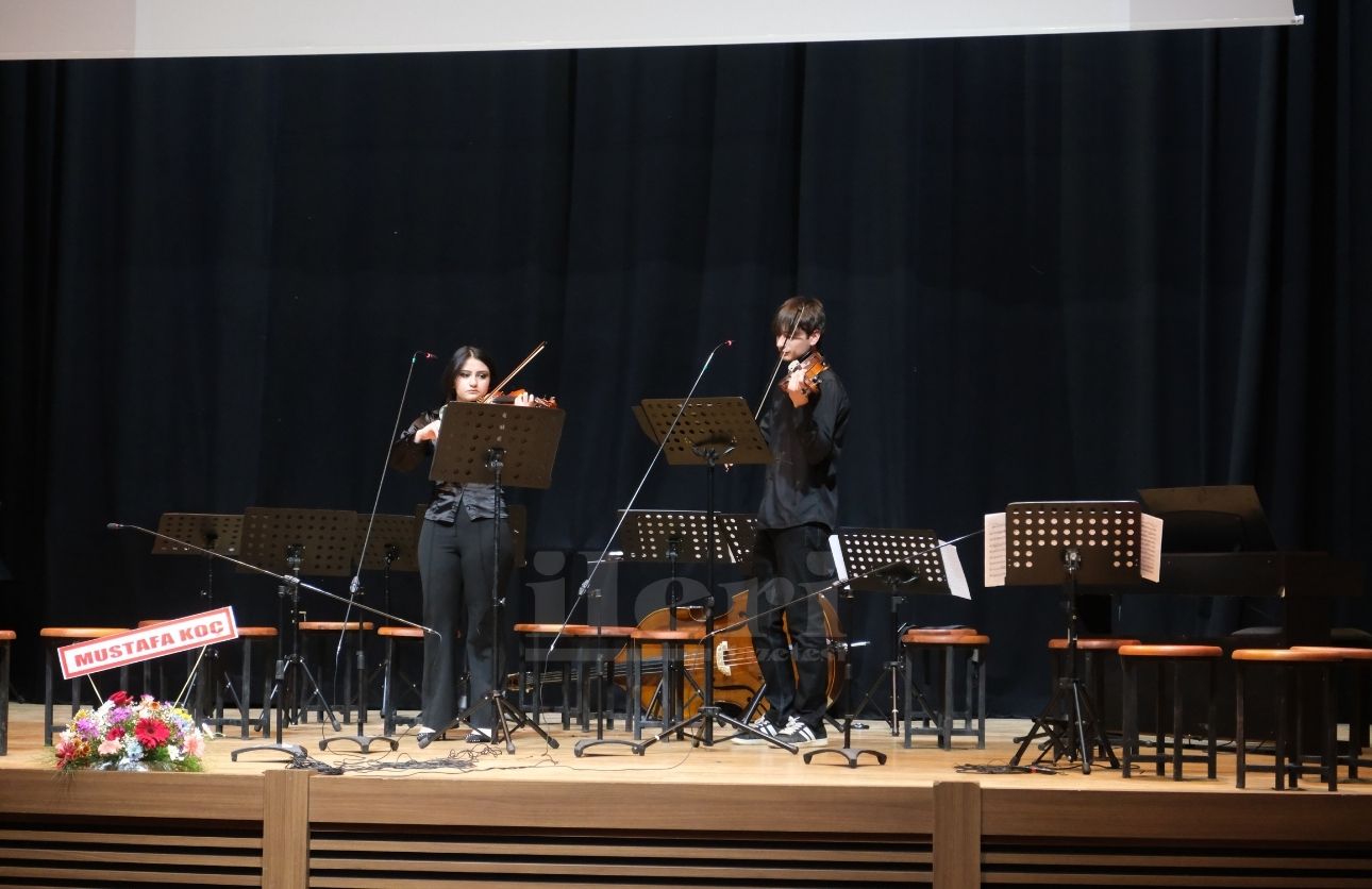 Yozgat'ta Genç Yeteneklerden Müzik Ziyafeti (2)
