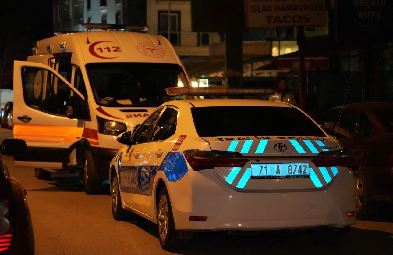 Silahlı Ve Bıçaklı Kavga 1 Ölü, 3 Yaralı (2)
