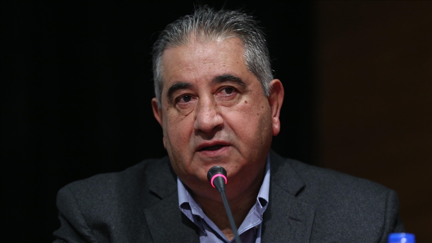 Mahmut Uslu Kimdir