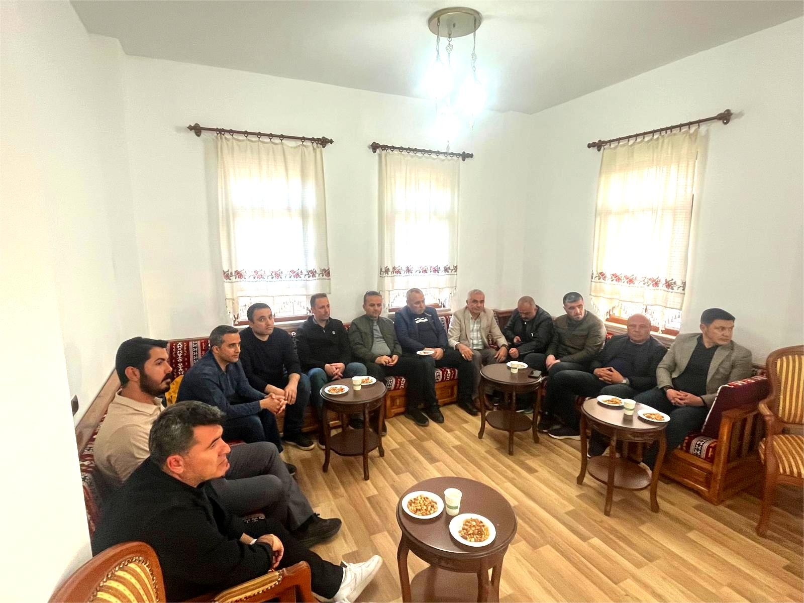 Okul Yöneticileriyle Bir Araya Geldi1