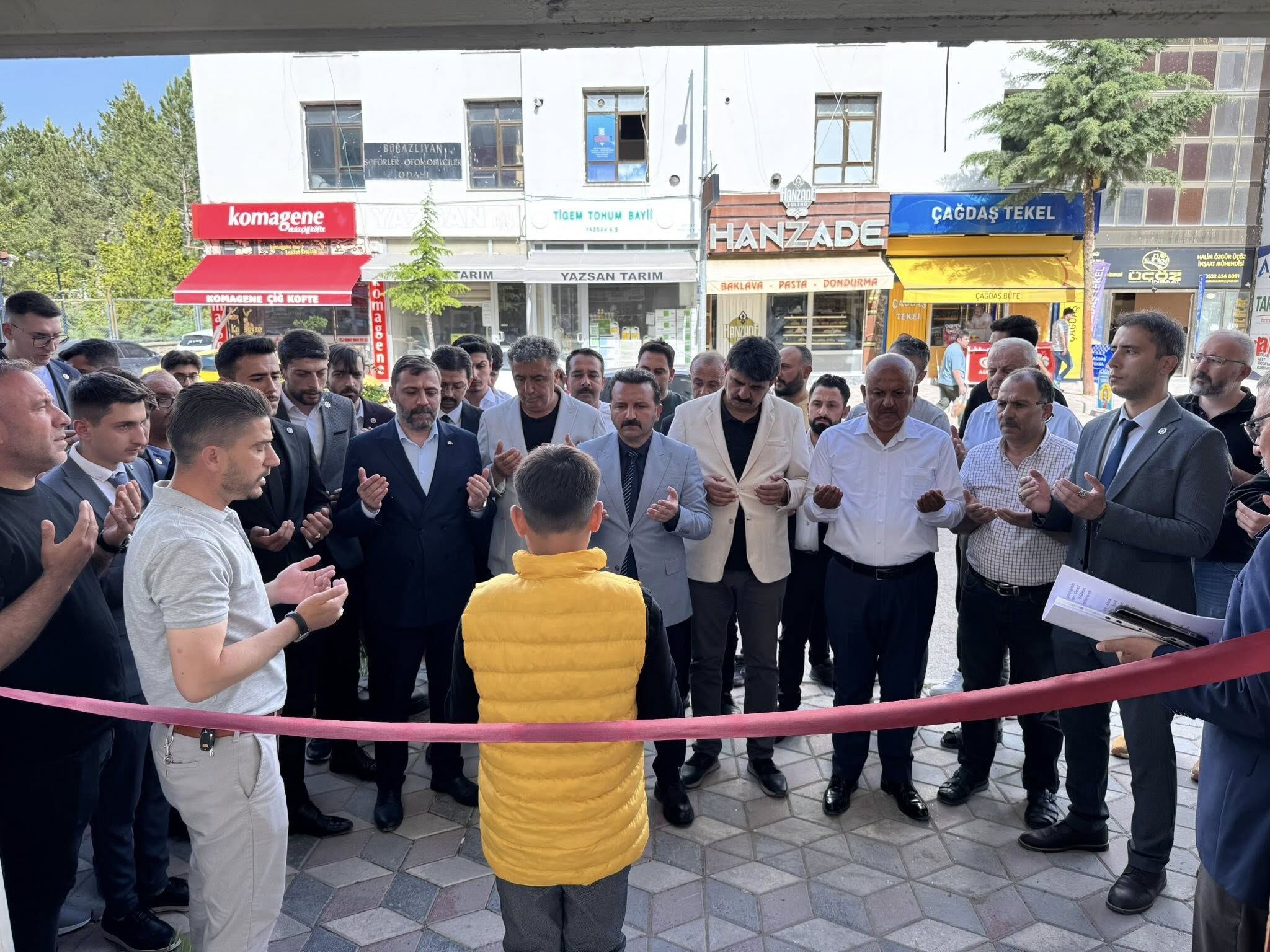 İlçe Başkanlığı Açıldı1