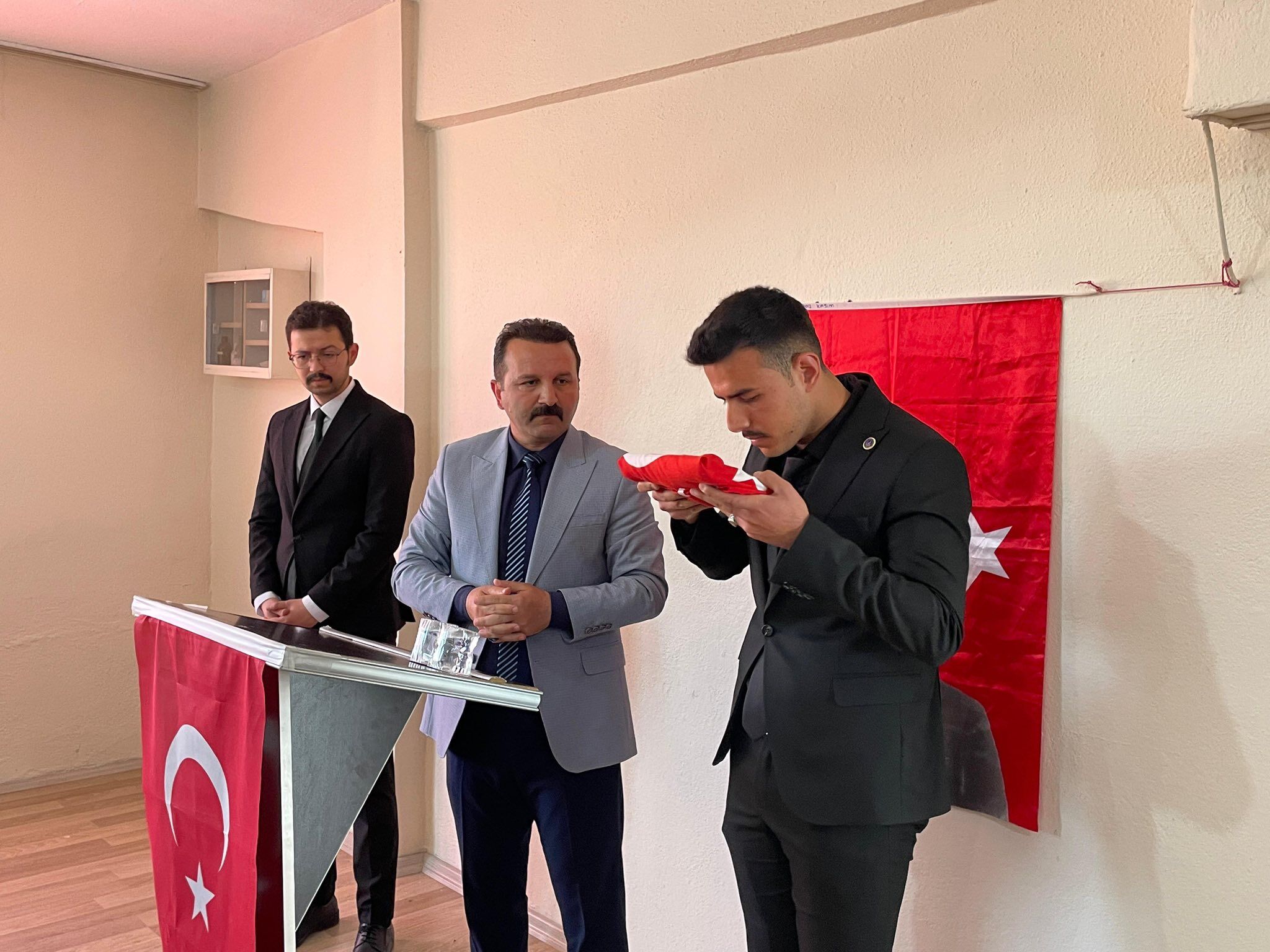 İlçe Başkanlığı Açıldı2