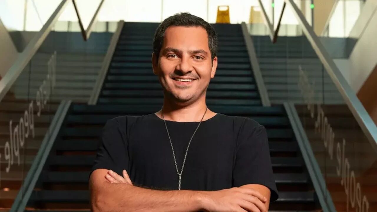 Ahmed Faruk Karslı Kimdir