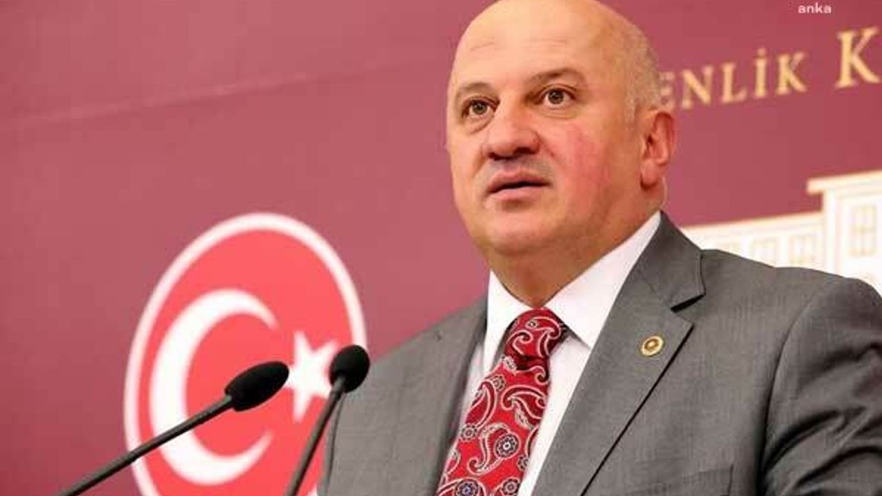 Uğur Bayraktutan Kimdir 2
