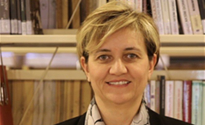 İpek Elif Atayman Kimdir1