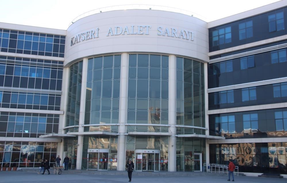 Mağara Cinayeti (3)