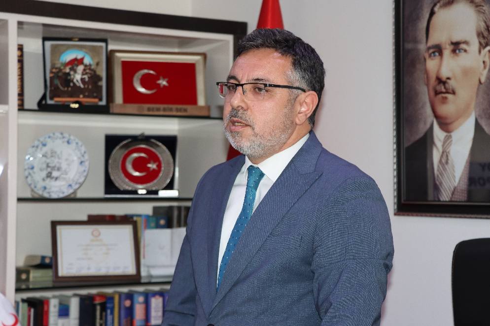 Arslan'dan Bekir Bozdağ’a Tebrik1