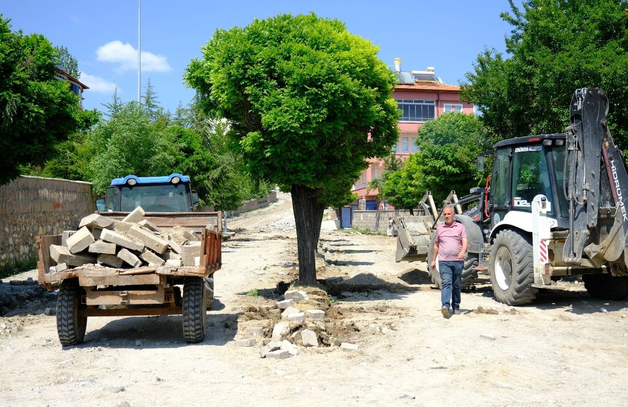 Sıcak Asfalt (2)