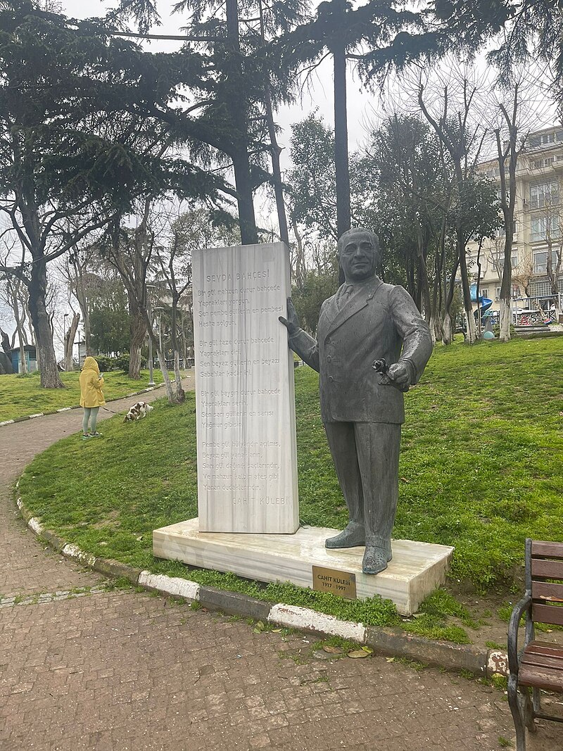 Cahit Külebi Kimdir2