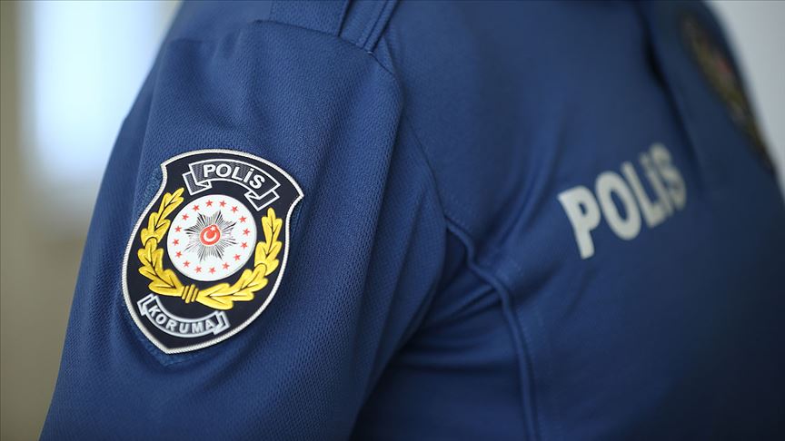 Polis 2