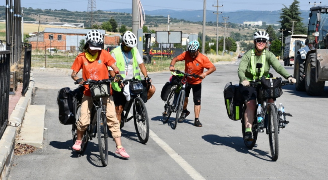 Bin 600 Kilometre Yol Katetti1