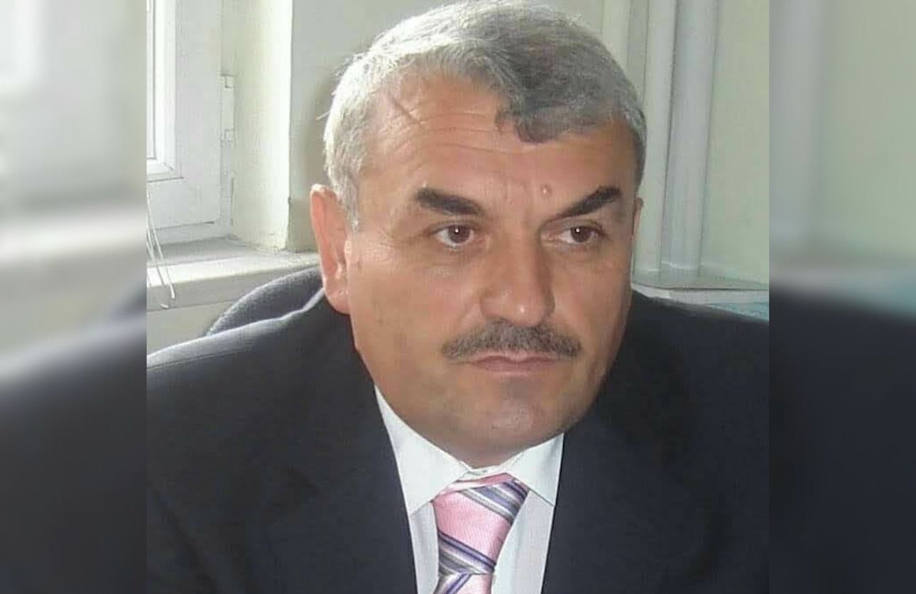 Yimev (2)