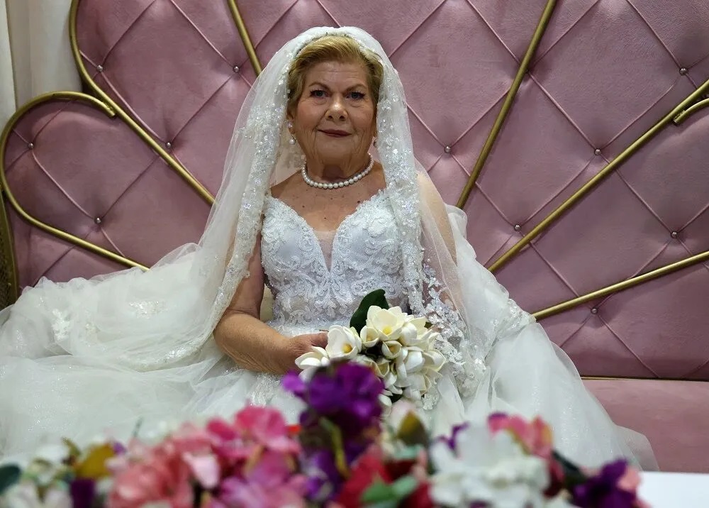 Sümbül Topbaş Kimdir2