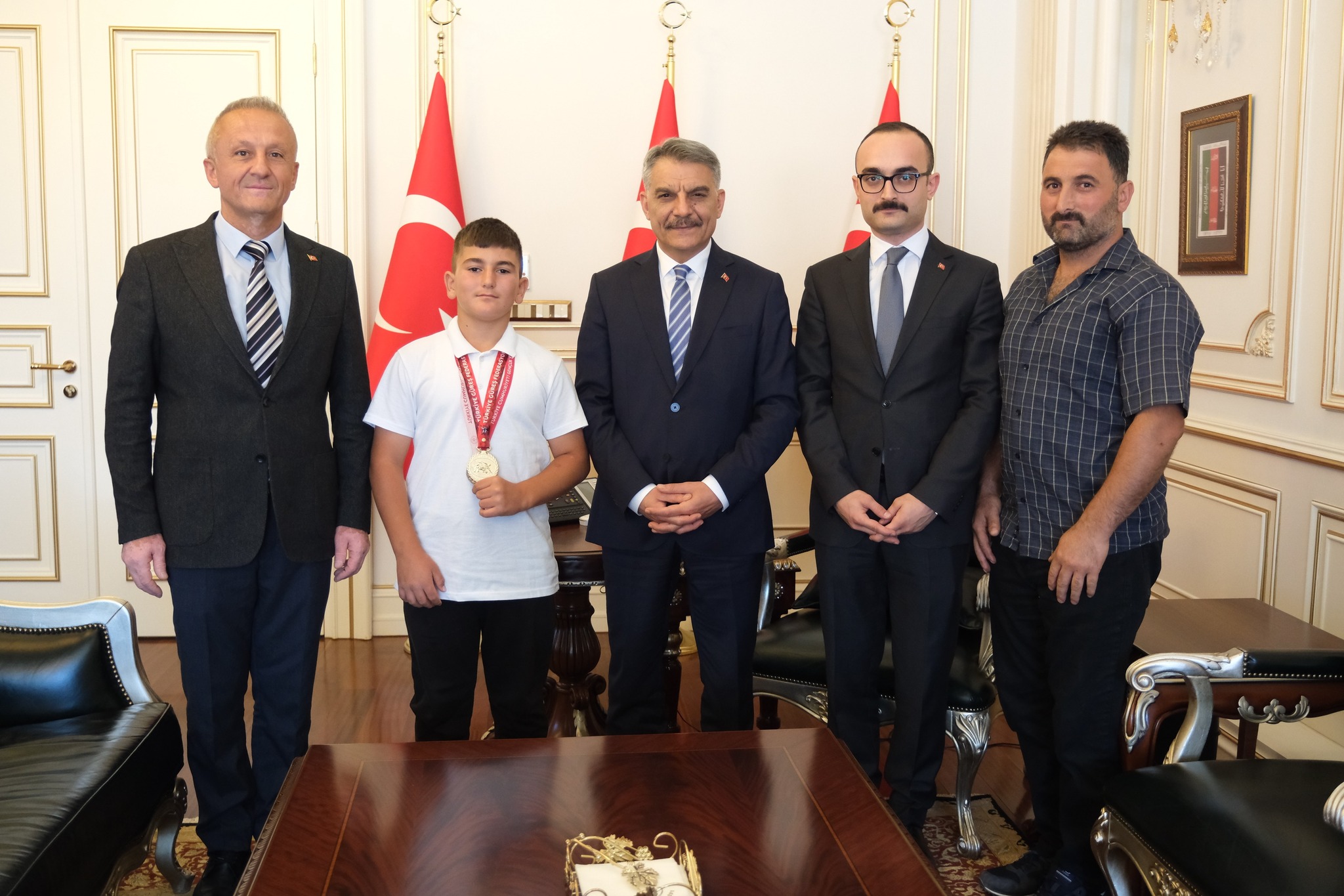 Şampiyonu Makamında Ağırladı1