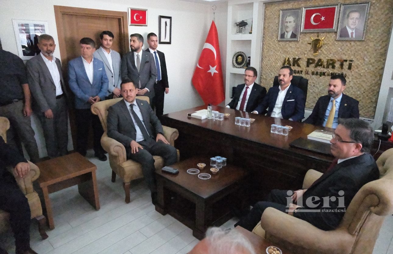 Ak Parti (3)