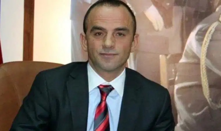 Galip Öztürk Kimdir