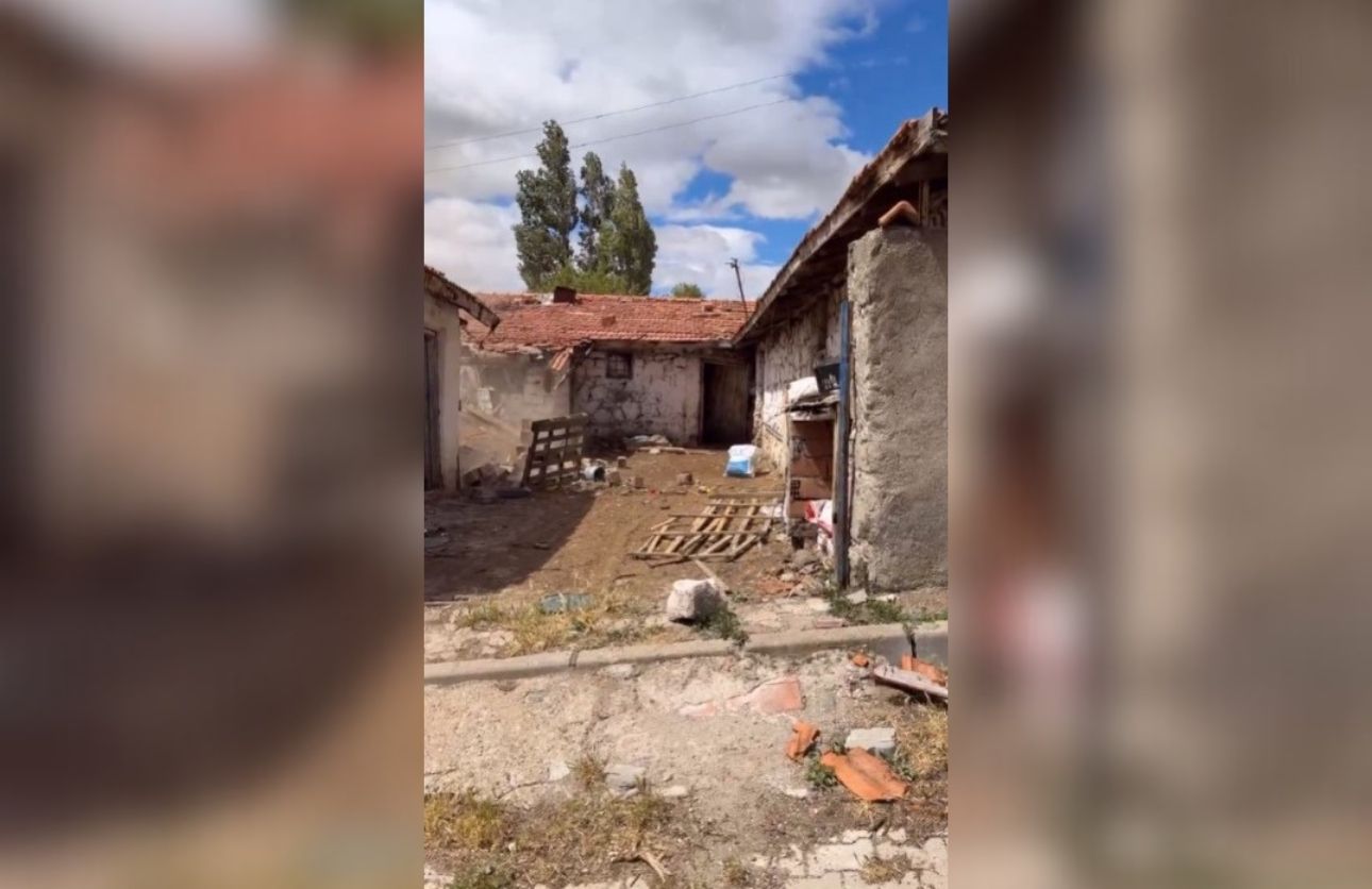 Ahır Yıkımı (3)