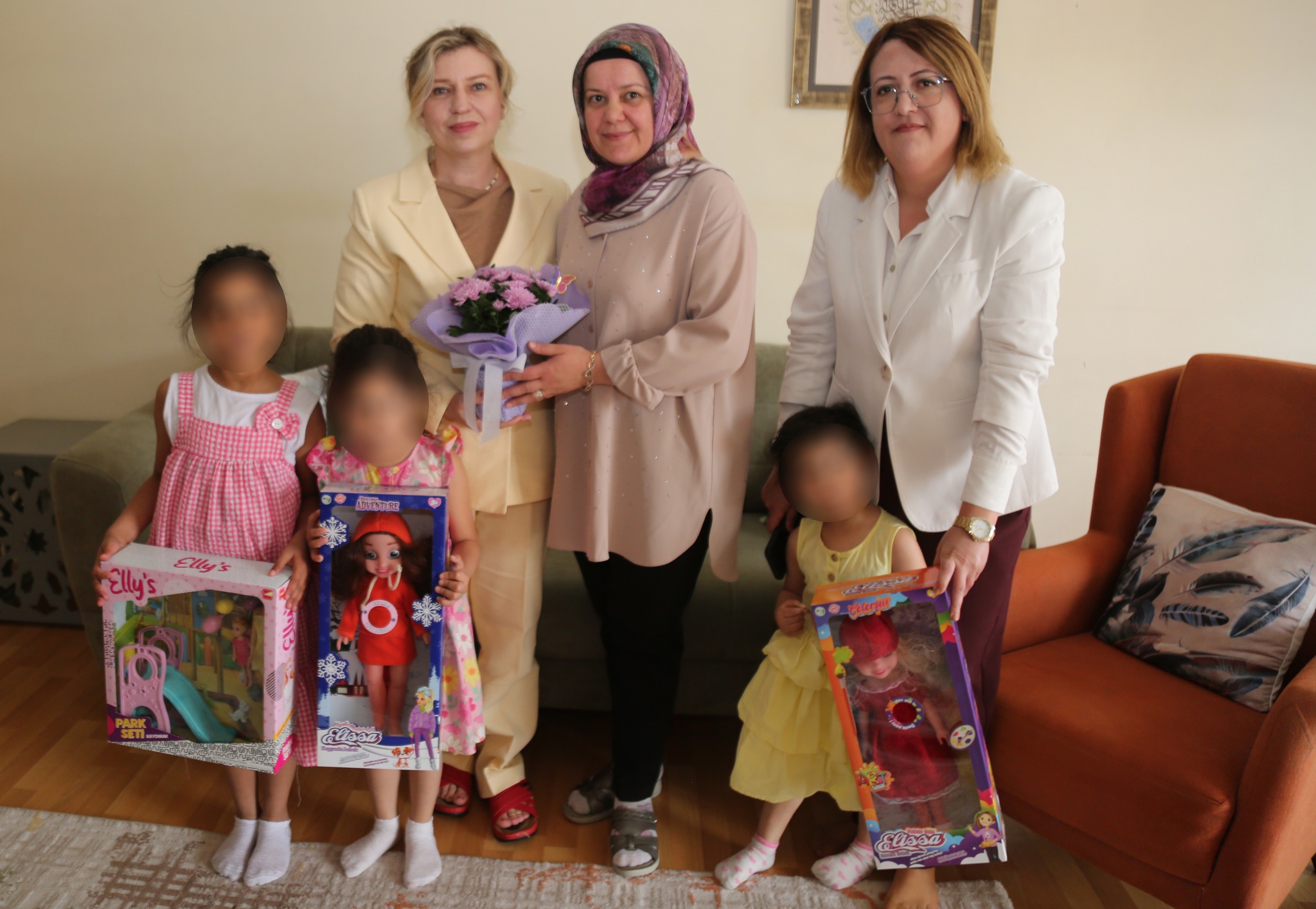 Özkan’dan Koruyucu Ailelere Ziyaret5