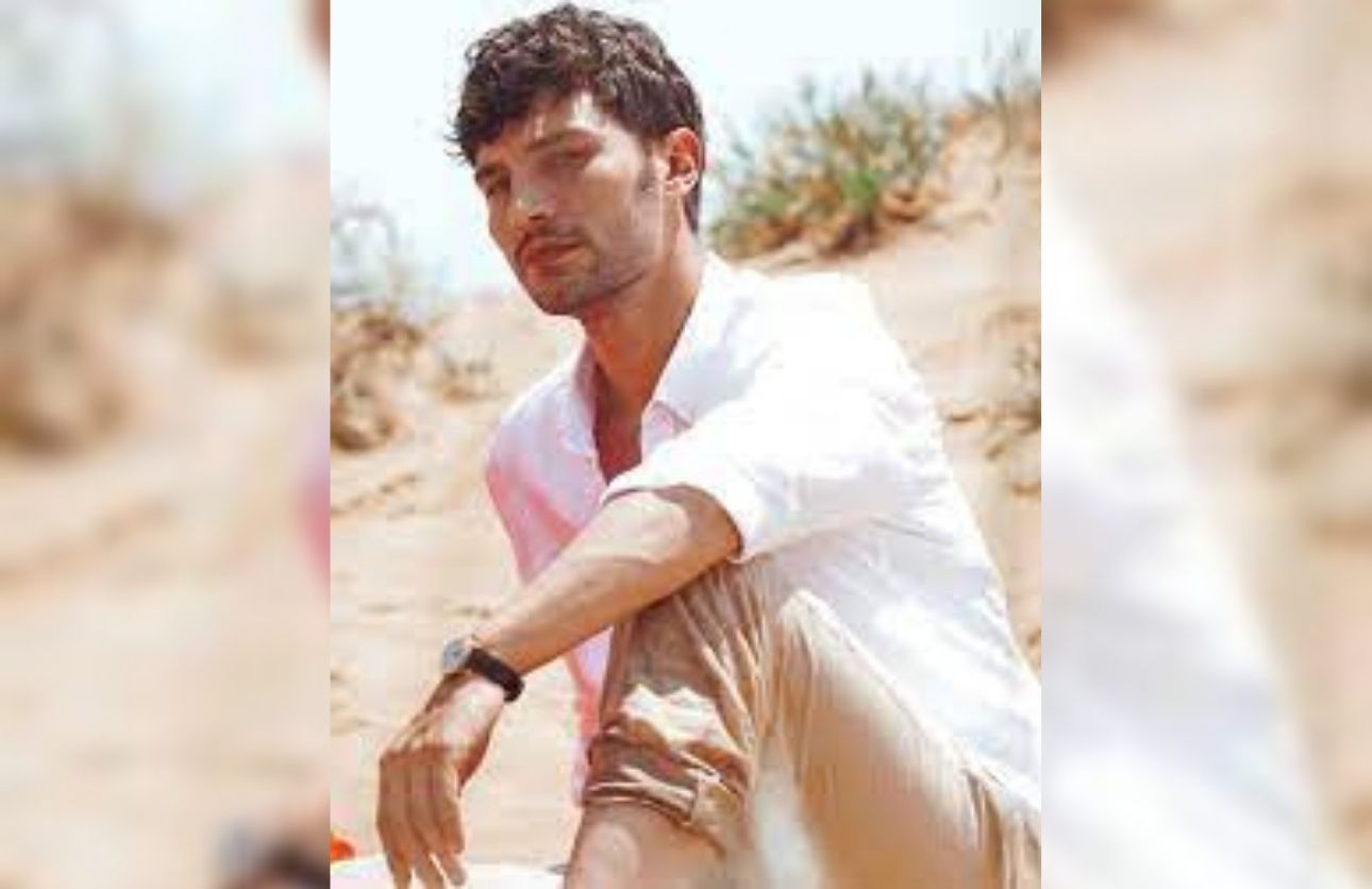 Ilhan Şen Kimdir (1)