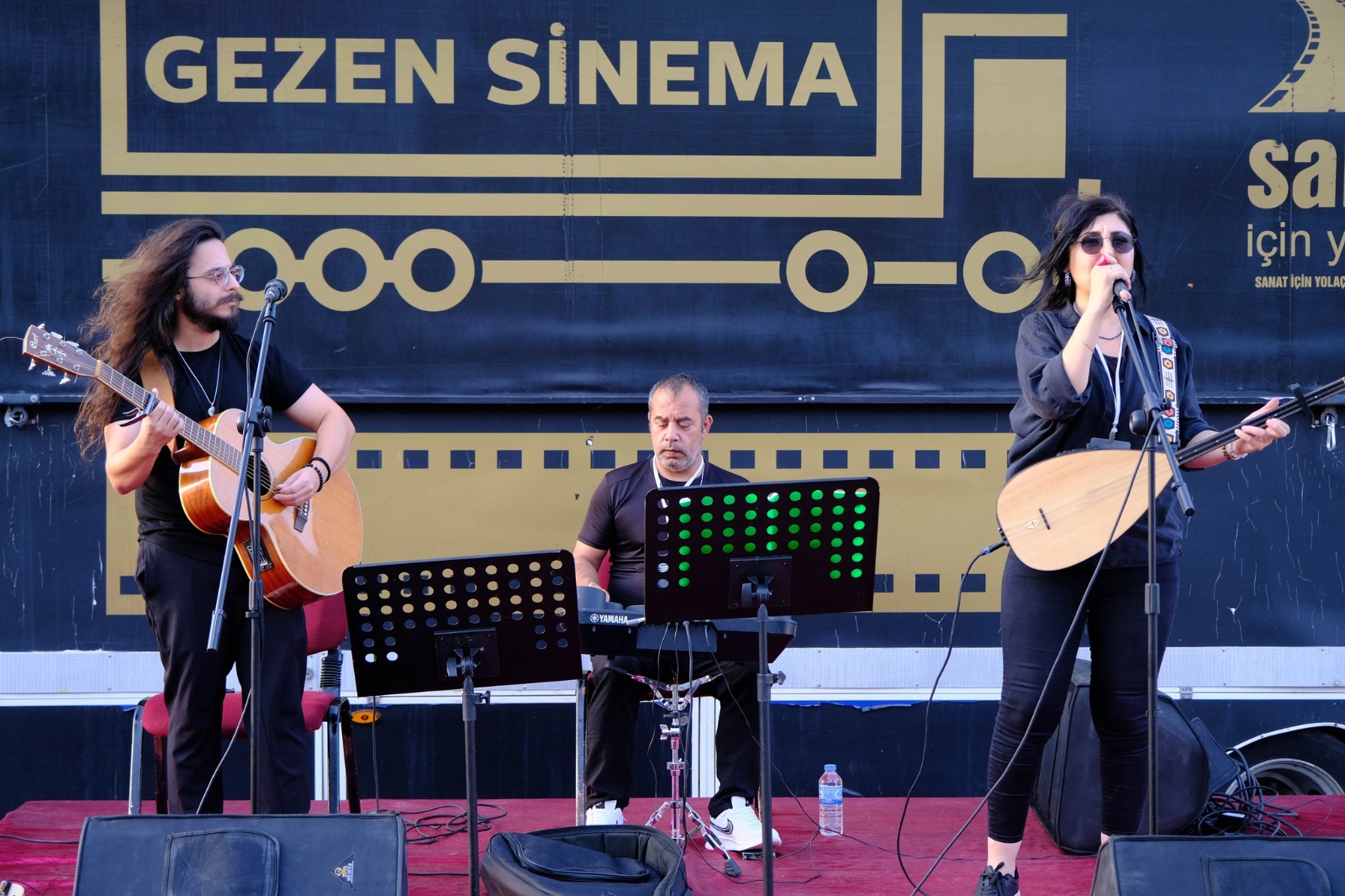 Gezen Sinema (1)