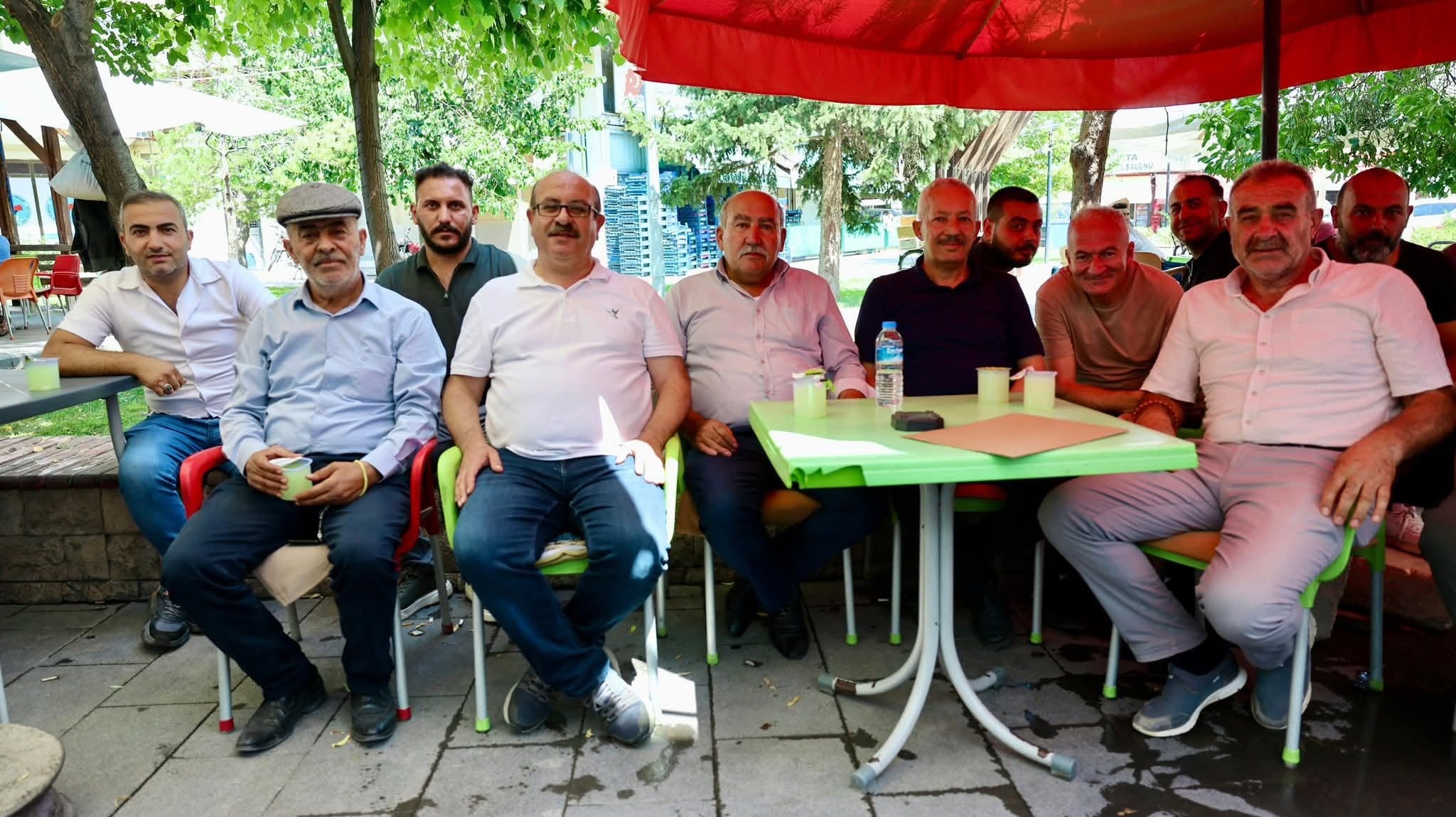 Çiftçilerle Bir Araya Geldi2