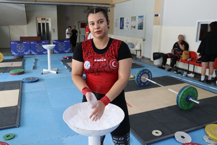 Spor (2)
