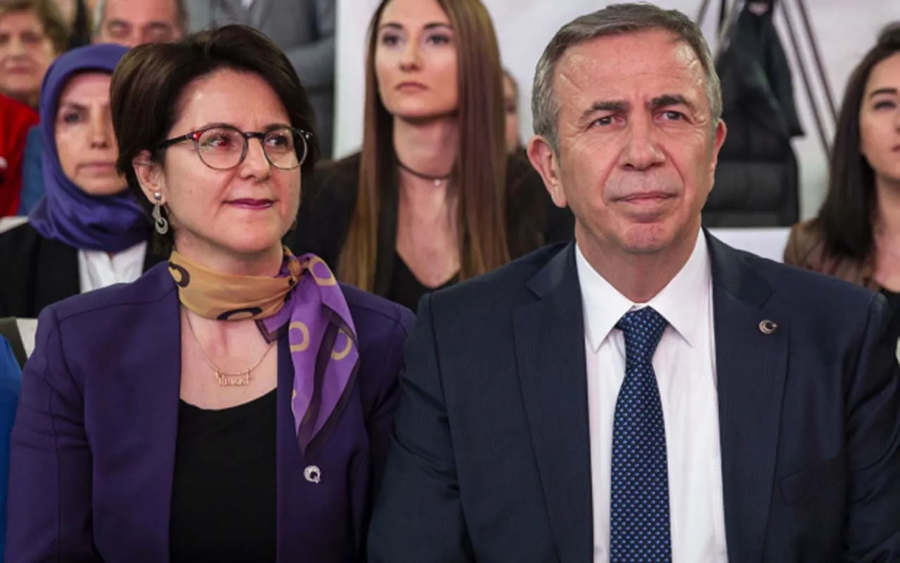 Masnur Yavaş Eşi
