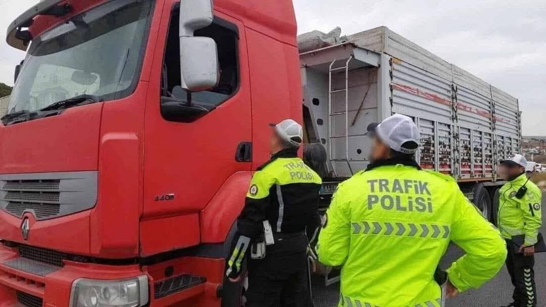 Yozgat Valiliği Duyurduaşırı Tonajlı Araçlara Geçit Yok! (1)