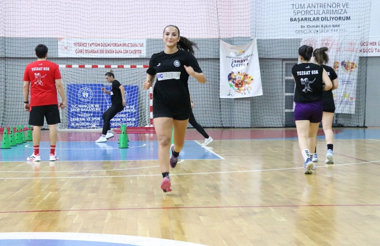 Mc Sistem Yozgat Gençlik Spor Kulübü (8)