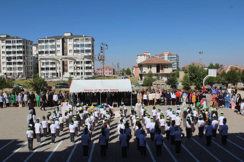 Eğitimin Destekçisiyiz’ 3