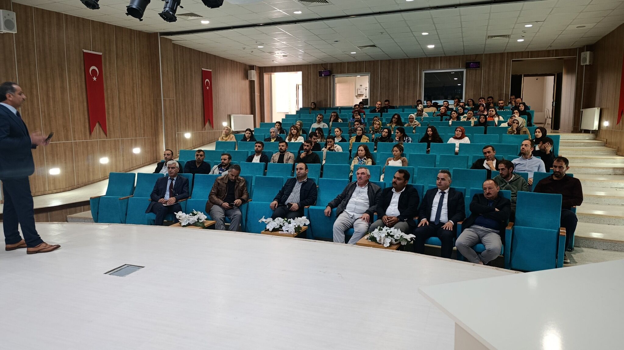 Eğitimcilere Müfredat Anlatıldı1